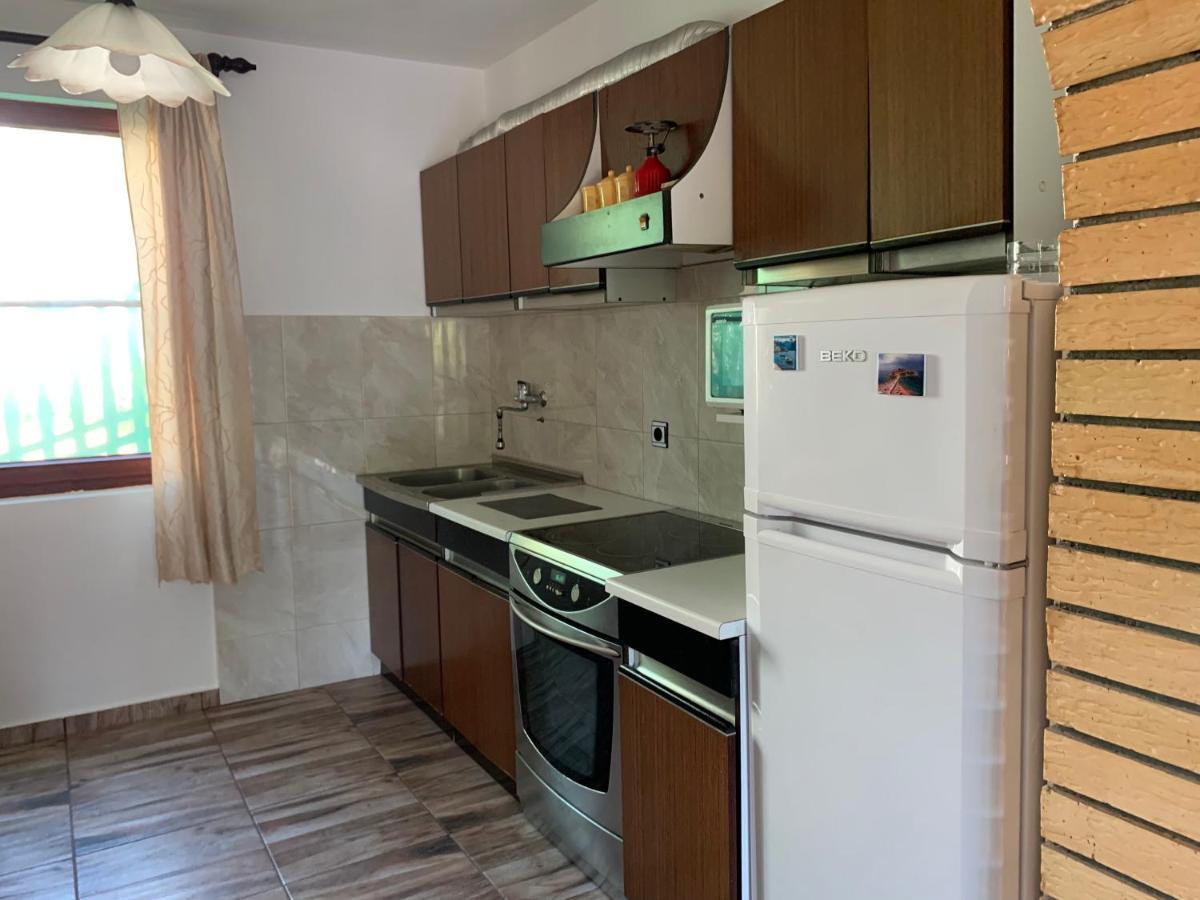 Holiday Home Bratica Ulcinj Exterior photo