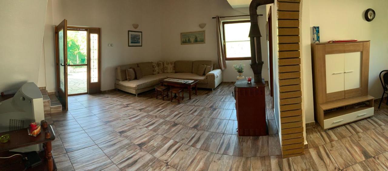 Holiday Home Bratica Ulcinj Exterior photo