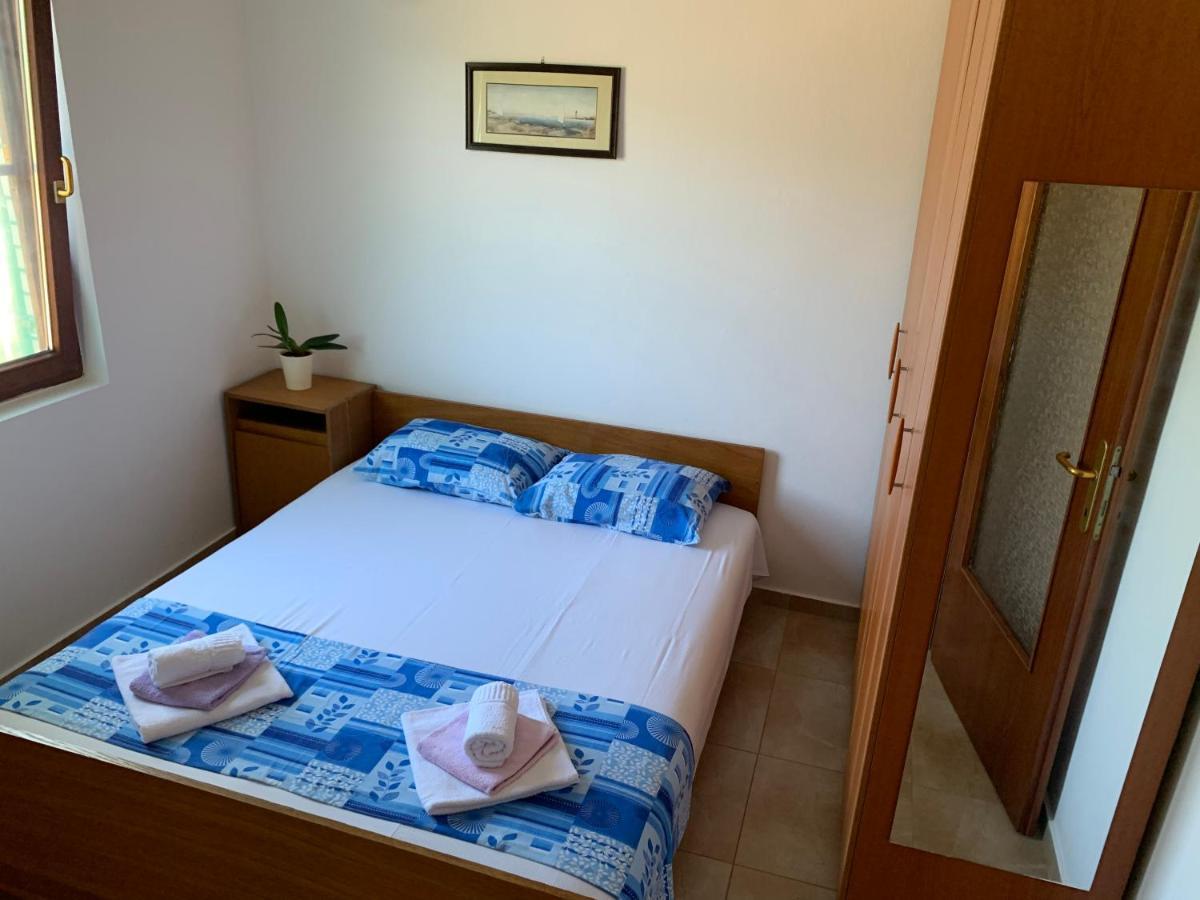 Holiday Home Bratica Ulcinj Exterior photo