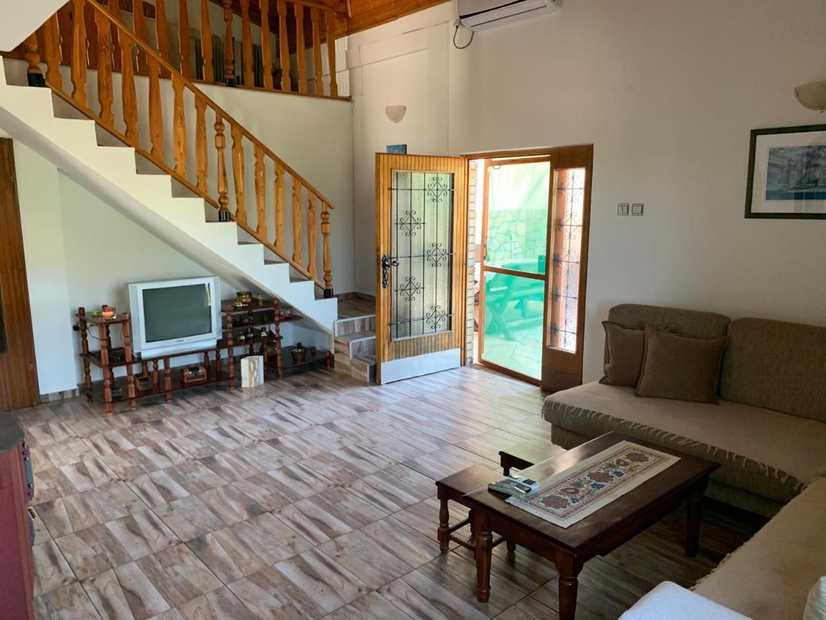 Holiday Home Bratica Ulcinj Exterior photo